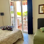 Casa Merano & Restaurant Centro 3* Bibione