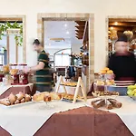 Apartmanhotel Casa Merano & Restaurant Centro Bibione
