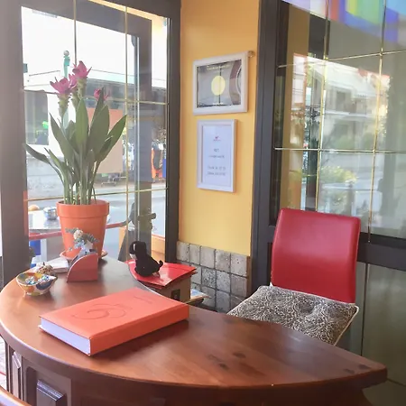 Ξενοδοχείο με διαμερίσματα Casa Merano & Restaurant Centro 3*