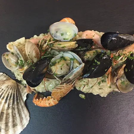 Ξενοδοχείο με διαμερίσματα Casa Merano & Restaurant Centro 3*
