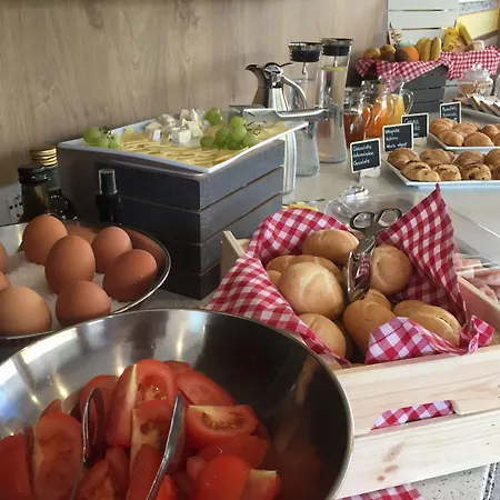 Casa Merano & Restaurant Centro Ξενοδοχείο με διαμερίσματα Μπιμπιόνε