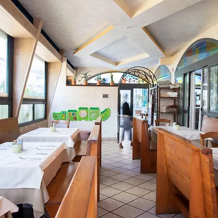 Ξενοδοχείο με διαμερίσματα Casa Merano & Restaurant Centro