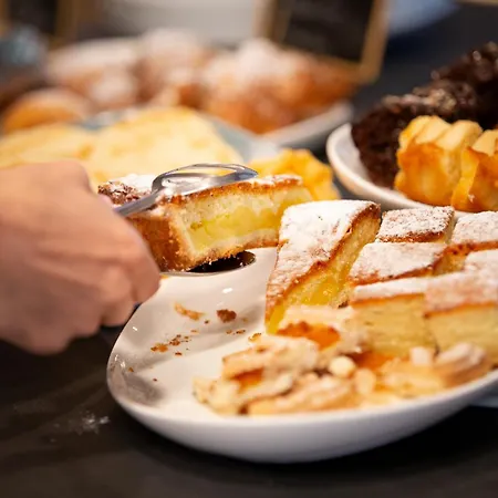 Casa Merano & Restaurant Centro 아파트호텔