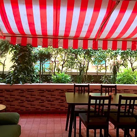 Casa Merano & Restaurant Centro 3* Bibione