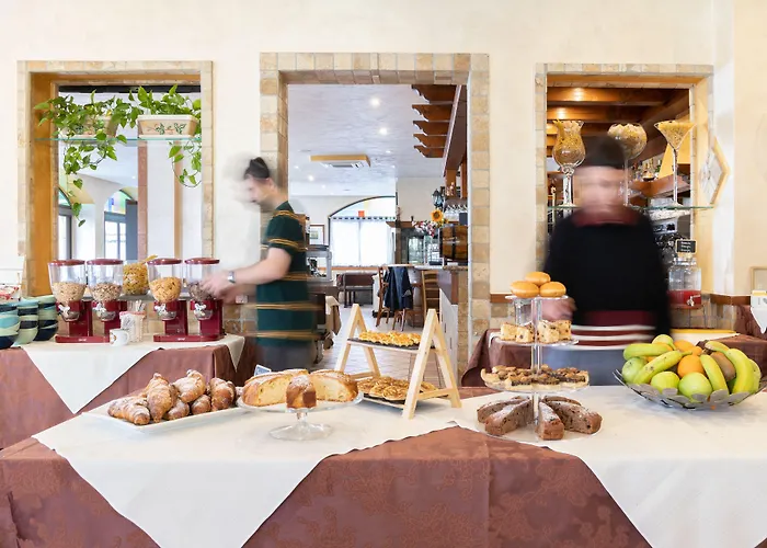 Ξενοδοχείο με διαμερίσματα Casa Merano & Restaurant Centro Μπιμπιόνε